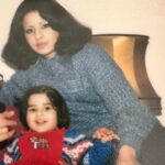 Sophie Choudry Instagram - Happy Mother’s Day to my world, my biggest blessing, my beautiful superwoman. Thank you for your strength, your wisdom and above all your love. Thank you for always letting me lean on you. And for your insane cooking🤤 I love you more than words can say Ma!! 💕💕💕🧿 And to ALL the mothers out there, (esp single mums) you are incredible! So much love and respect for you all..Tku🩷 #mothersday #mamasgirl #igotitfrommymama #loveyouma #sophiechoudry