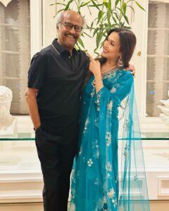 Soundarya Rajinikanth Instagram - Mumbai with appa dearest .. at aunty Nita Ambani s cultural center opening night !!! New look semma thalaiva 🤩🤩🤩🖤💙🖤 💙#ThalaivarNewLook