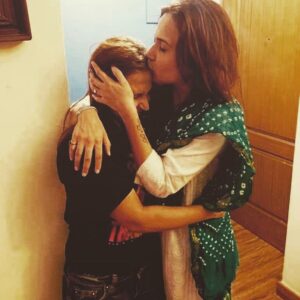 Soundarya Rajinikanth Instagram - #ThrowbackPicture #SisterLove 😘😘🤗 ... and yes I’m taller 😛😉😀