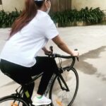 Soundarya Rajinikanth Instagram – Ending 2020 with a new found activity to practice.. loving it !! Bitten by that cycling bug, finally !! @aishwaryaa_r_dhanush will join the professional you soon 🚴❤️😀💪🏻 #Cycling #ByeBye2020 #WaitingFor2021