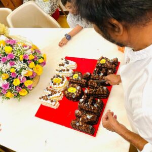 Soundarya Rajinikanth Instagram - Happy birthday my life .. dearest appa ❤️❤️❤️😇😇😇 #NowOrNever 🤘🏻🤘🏻🤘🏻😀😀😀 #ThalaivarBirthday #OneAndOnly