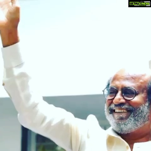 Soundarya Rajinikanth Instagram - #RajinikanthForTN 🤘🏻🤘🏻🤘🏻