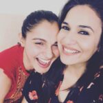 Soundarya Rajinikanth Instagram - These two ❤️❤️❤️🤗🤗🤗 #Fun #Laughter #Bonding #Bffs