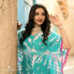 Sowmya Menon Instagram – “Enchantress” 🦋👸🦋

👗 @amazebyashiyajesel
📷 @cool_clicks_dxb 
💄 @alsaa_beauty

#skr #actorslife #shootdays