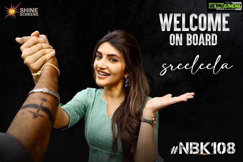 Sreeleela Instagram - Thrilled to tell you that I’ve joined the sets of #NBK108! Extremely excited to be working with #NandamuriBalakrishna garu @anilravipudi @musicthaman @shinescreencinema @sahu_garapati #HarishPeddi Trust me this role is different ✨