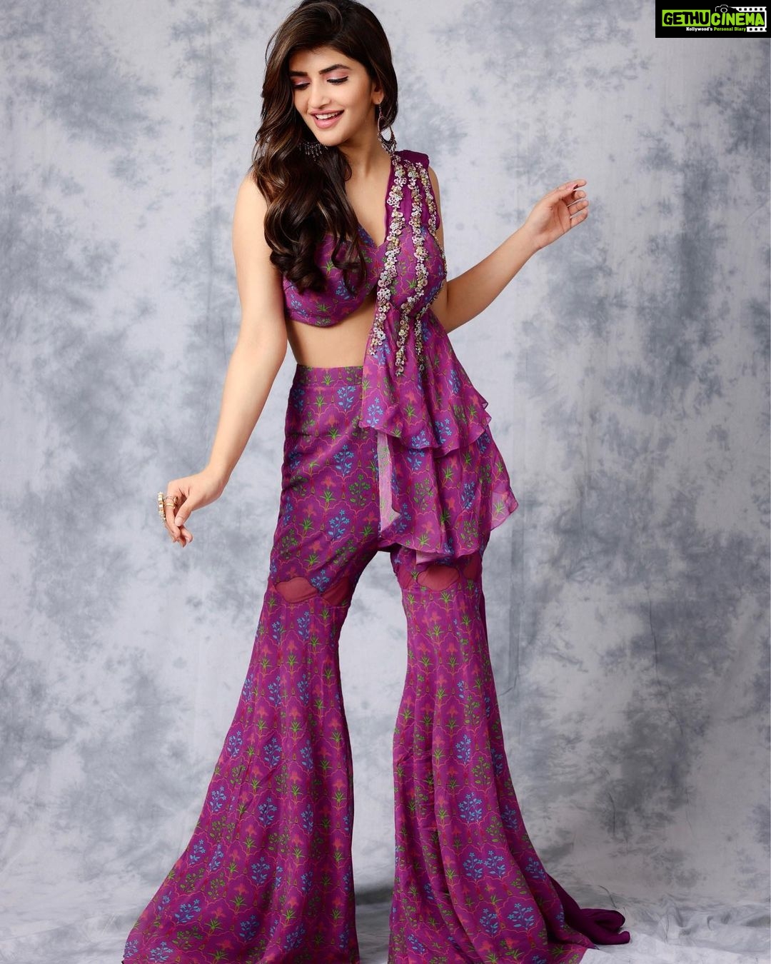 Sreeleela Instagram - How first day of #dhamaka promotions looked like💜 . . . . Styled by @rashmitathapa Wearing @rachitkhannaofficial Jewellery @spillthebead Styling team @aishwarya128 @__.gunjan.__ Shot by @pranav.foto