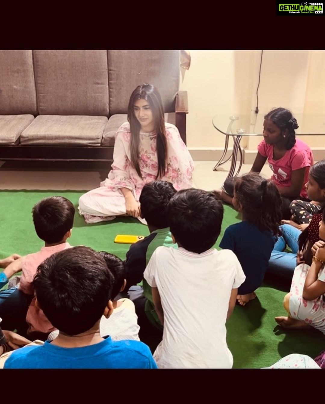 Sreeleela Instagram - My tiny group With giant dreams My small gundusss With the biggest heartssss They are so precious you wouldn’t know until you see them 🥹🥹 A day well spent Talking about dreams , stories , dancing, singing ,pampering, showering each other with loads of love 💓💓 I remember walking in with a heart full of love to give but guess what? They overflowed me with their cute little eyes and smiles 🥹🥰🥰 I know each one of you wants to experience this and trust me it’s possible !!! So many times people want to be there for others but they just don’t have direction and don’t know how to do it. It’s all in your hands - one tap, one google search and you’ll find your beautiful kids around you As I type this I don’t expect you to give extreme donations But all I want to say is that give them what’s most precious to you YOUR TIME YOUR LOVE YOUR WARMTH That’s what they need the most…… Just once a week or a month spend time eating a meal with them, it’s not only tummy filling but it’s heart filling 💝 And with my filled heart let’s start #Hereforyou Whenever you visit an orphanage or any such institution post a picture and tag #Hereforyou I’m waiting to see more pictures of twinkling eyes and smiling hearts 💕 What say? Let’s do this together Hand in hand I’m #Hereforyou