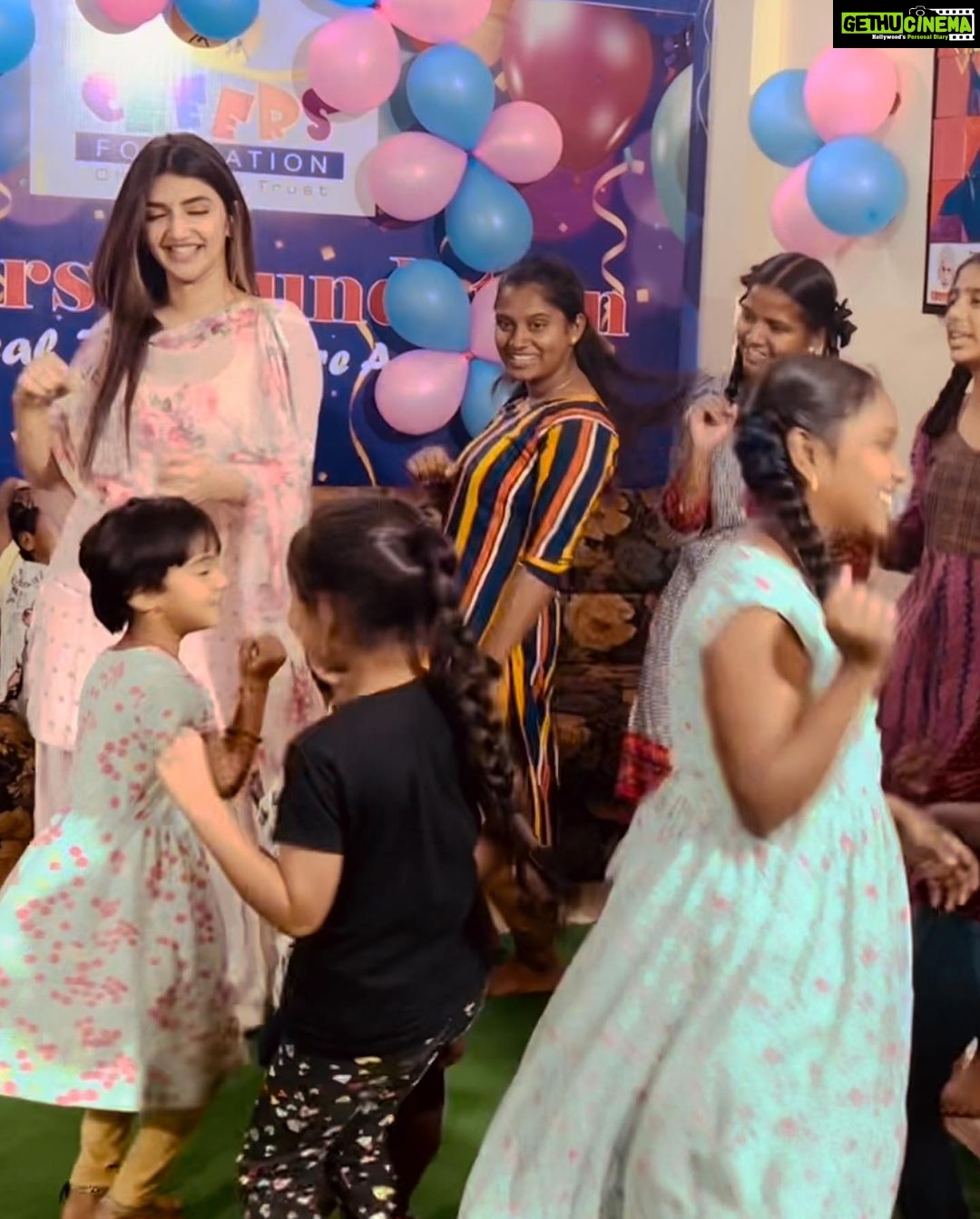 Sreeleela Instagram - My tiny group With giant dreams My small gundusss With the biggest heartssss They are so precious you wouldn’t know until you see them 🥹🥹 A day well spent Talking about dreams , stories , dancing, singing ,pampering, showering each other with loads of love 💓💓 I remember walking in with a heart full of love to give but guess what? They overflowed me with their cute little eyes and smiles 🥹🥰🥰 I know each one of you wants to experience this and trust me it’s possible !!! So many times people want to be there for others but they just don’t have direction and don’t know how to do it. It’s all in your hands - one tap, one google search and you’ll find your beautiful kids around you As I type this I don’t expect you to give extreme donations But all I want to say is that give them what’s most precious to you YOUR TIME YOUR LOVE YOUR WARMTH That’s what they need the most…… Just once a week or a month spend time eating a meal with them, it’s not only tummy filling but it’s heart filling 💝 And with my filled heart let’s start #Hereforyou Whenever you visit an orphanage or any such institution post a picture and tag #Hereforyou I’m waiting to see more pictures of twinkling eyes and smiling hearts 💕 What say? Let’s do this together Hand in hand I’m #Hereforyou