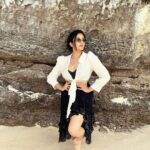 Sreemukhi Instagram - Maya bay! ❤️🧿 #sreemukhi #mayabay #thailand #phuket #birthday #beach #love #life Skirt @alankaar_artstudio