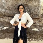 Sreemukhi Instagram - Maya bay! ❤️🧿 #sreemukhi #mayabay #thailand #phuket #birthday #beach #love #life Skirt @alankaar_artstudio