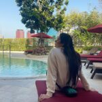 Sreemukhi Instagram - Day 1! 🖤 Bangkok! 🖤 Sawadeeeeeekaaaaawwww! 🖤😍 #bangkok #thailand #birthdaytrip #dirtythirty #sreemukhi