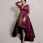 Sreemukhi Instagram - Shine ✨ Styled by @greeshma_krishna.k Style team @stephen_styles_ Outfit @akhilareddylabel Jewellery @goyazsilverjewellery Makeup @nookesh.malla Hair @mahesh_ravulapalli PC @rajeshphoto_ #sreemukhi #shine #love #light
