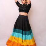 Sreemukhi Instagram – ASMP on @starmaa ✨

Styling @greeshma_krishna.k 
Outfit @laksha_creations 
PC @epics_by_pradeep 
Make up @nookesh.malla 
Hair @mahesh_ravulapalli 

#sreemukhi #aadivaaramwithstarmaaparivaaram #starmaa