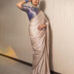 Sreemukhi Instagram - 💙✨ Outfit @gummadidalashashi.label Jewellery @karnikajewelshyd Bangles @pretty.jewelbox Make up @nookesh.malla Hair @mahesh_ravulapalli PC @chinthuu_klicks #sreemukhi #sarees