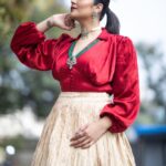 Sreemukhi Instagram - Sri ramanavami Shubhakankshalu 🥰 Styling @greeshma_krishna.k Outfit @akhilareddylabel Jewellery @yuvi_collections Make up @nookesh.malla Hair @mahesh_ravulapalli PC @chinthuu_klicks #sreemukhi #sriramanavami #styledbygkk