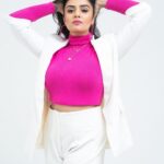 Sreemukhi Instagram - Pinks! ✨💕 Styled by @greeshma_krishna.k Style team @stephen_styles_ Makeup @nookesh.malla Hair @mahesh_ravulapalli PC @chinthuu_klicks #sreemukhi #starmaa #bbjodi #styledbygkk