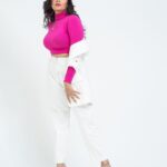 Sreemukhi Instagram - Pinks! ✨💕 Styled by @greeshma_krishna.k Style team @stephen_styles_ Makeup @nookesh.malla Hair @mahesh_ravulapalli PC @chinthuu_klicks #sreemukhi #starmaa #bbjodi #styledbygkk