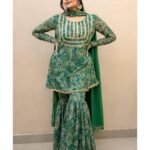 Sreemukhi Instagram - Aadivaaram with star maa parivaaram! ✨ On @starmaa every Sunday at 11 am! ✨ Stylist @greeshma_krishna.k Outfit @pattusareeswholesale Jewellery @pretty.jewelbox PC @rt__photography_rt Make up @nookesh.malla Hair @mahesh_ravulapalli #sreemukhi #starmaa #aadivaaramwithstarmaaparivaaram