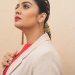 Sreemukhi Instagram - BB Jodi! 💃✨ On @starmaa ✨ Styled by @greeshma_krishna.k Style team @stephen_styles_ Makeup @nookesh.malla Hair @mahesh_ravulapalli PC @chinthuu_klicks #sreemukhi #starmaa #bbjodi #styledbygkk