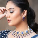 Sreemukhi Instagram - Ugadi mass dhamaka awards ✨ On @zeetelugu ✨ Outfit @gummadidalashashi.label Jewellery @emmadi_silver_jewellery PC @epics_by_pradeep Make up @nookesh.malla Hair @mahesh_ravulapalli #sreemukhi #ugadi #zeetelugu #ugadimassdhamakaawards