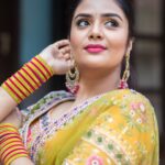 Sreemukhi Instagram - Rise n Shine! ✨ BB Jodi ✨ Outfit @olivesbysashi.in Styling @greeshma_krishna.k Earrings @yuvi_collections Makeup @nookesh.malla Hair @mahesh_ravulapalli PC @chinthuu_klicks #risenshine #yellows #sreemukhi #styledbygkk