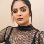 Sreemukhi Instagram - BB Jodi! 💃✨ On @starmaa ✨ Styled by @greeshma_krishna.k Outfit @akhilareddylabel Make up @nookesh.malla Hair @mahesh_ravulapalli PC @chinthuu_klicks #sreemukhi #starmaa #BBJodi #styledbygkk