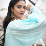 Sreemukhi Instagram - ASMP ✨ Farewell on @starmaa ✨ Styling @greeshma_krishna.k Outfit @label_isha PC @epics_by_pradeep Makeup @nookesh.malla Hair @mahesh_ravulapalli #sreemukhi #ASMP #