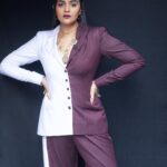 Sreemukhi Instagram - BB Jodi! 💃✨ On @starmaa ✨ Styled by @greeshma_krishna.k Outfit @gummadidalashashi.label Accessories @houseofqc PC @chinthuu_klicks Make up @nookesh.malla Hair @mahi_brand_ #sreemukhi #starmaa #bbjodi #styledbygkk