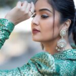 Sreemukhi Instagram - BB Jodi! 💃✨ On @starmaa ✨ Styled by @greeshma_krishna.k Outfit @gummadidalashashi.label Earrings @emmadi_silver_jewellery PC @chinthuu_klicks Make up @nookesh.malla Hair @mahi_brand_ #sreemukhi #starmaa #BBJodi #styledbygkk