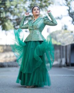 Sreemukhi Instagram - BB Jodi! 💃✨ On @starmaa ✨ Styled by @greeshma_krishna.k Outfit @gummadidalashashi.label Earrings @emmadi_silver_jewellery PC @chinthuu_klicks Make up @nookesh.malla Hair @mahi_brand_ #sreemukhi #starmaa #BBJodi #styledbygkk