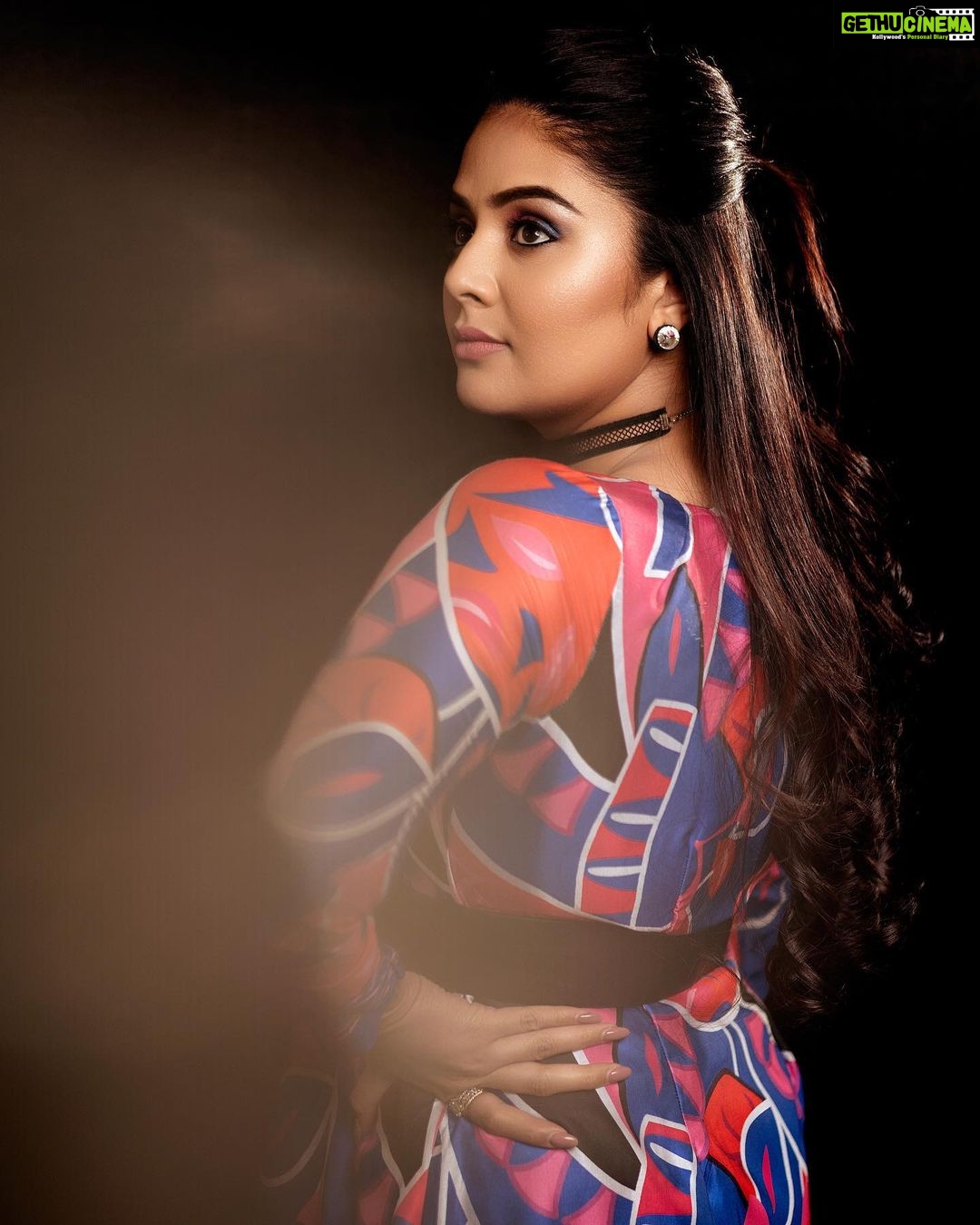 Sreemukhi Instagram - ASMP Star Wars ✨ Launch on @starmaa today ✨❤️ Outfit @gummadidalashashi.label PC @rajeshphoto_ Make up @nookesh.malla Hair @mahesh_ravulapalli #sreemukhi #ASMPstarwars #aadivaaramwithstarmaaparivaaram #starmaa