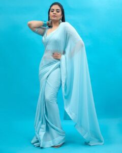 Sreemukhi Instagram - Mr.&Mrs. ✨
On ETV @gnapikaentertainments ✨❤️

Outfit @gummadidalashashi.label 
PC @chinthuu_klicks 
Makeup @nookesh.malla 
Hair @mahi_brand_ 

#sreemukhi #mr.&mrs #etv #gnapikaentertainments
