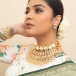 Sreemukhi Instagram - Aadivaaram with star maa parivaaram! ✨ On @starmaa every Sunday at 11 am! ✨ Styled by @greeshma_krishna.k Outfit @riya_designing_studio Accessories @karnikajewelshyd & @yuvi_collections PC @chinthuu_klicks Make up @nookesh.malla Hair @mahi_brand_ #sreemukhi #starmaa #aadivaaramwithstarmaaparivaaram #styledbygkk