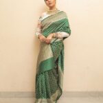 Sreemukhi Instagram - Aadivaaram with star maa parivaaram! ✨ On @starmaa every Sunday at 11 am! ✨ Styled by @greeshma_krishna.k Outfit @riya_designing_studio Accessories @karnikajewelshyd & @yuvi_collections PC @chinthuu_klicks Make up @nookesh.malla Hair @mahi_brand_ #sreemukhi #starmaa #aadivaaramwithstarmaaparivaaram #styledbygkk
