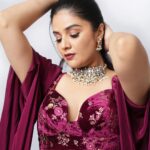 Sreemukhi Instagram - 🤎✨ Outfit @gummadidalashashi.label Jewellery @emmadi_silver_jewellery PC @epics_by_pradeep Make up @nookesh.malla Hair @mahesh_ravulapalli #sreemukhi #tbt #mrandmrs