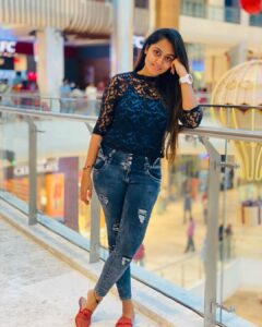 Sreethu Krishnan Instagram - Sometimes it's better to let someone go💙…
#love