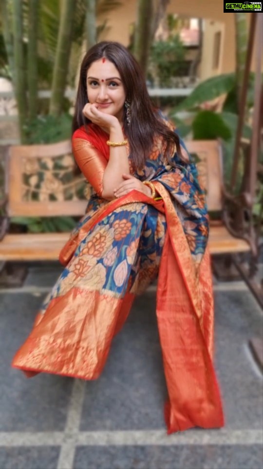 Sridevi Vijaykumar Instagram - ❤️😊💃🤗💥❤️ @rdm_collections90 #saree#sareelove#justlikethat#kalamkari#kanchikalamkari#silksaree#instareels#insta#video#smile#