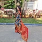 Sridevi Vijaykumar Instagram - Life is a festival Celebrate every bit of it 😊😊😊 Saree:@rdm_collections90 #festivalfashion#saree#instapic#indianwear#traditionalwear#silksaree#kalamkari#kanchi#happyvibes#positivity#happiness