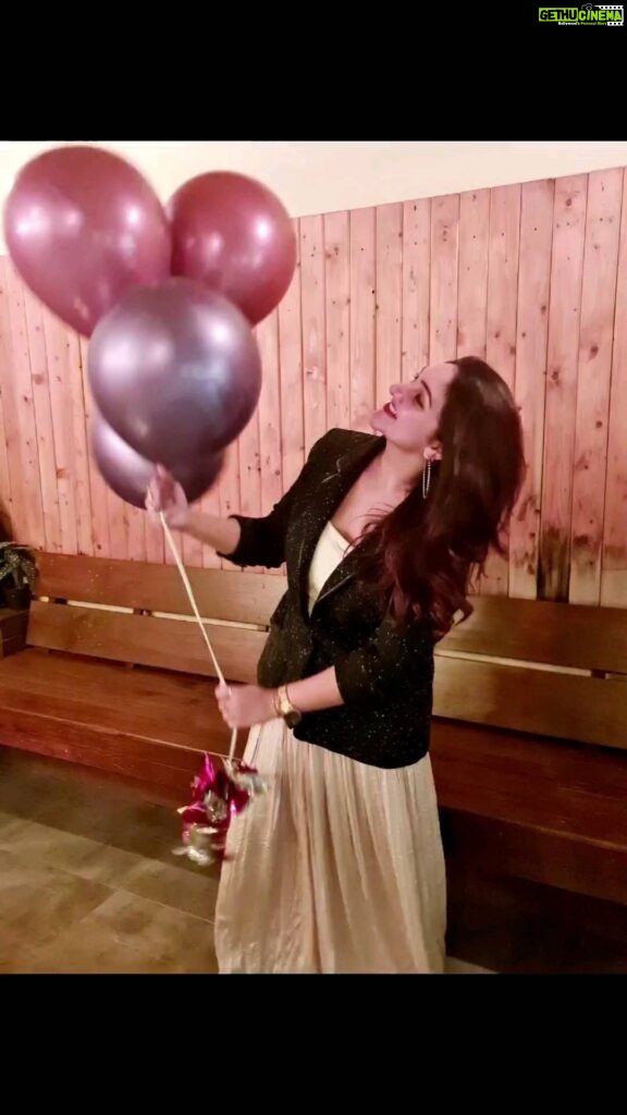 Sridevi Vijaykumar Instagram - A New Year Renewed Hope New Opportunities New Adventures New ways to Give and Love May this be your best year ever ! 2023 ❤️ #newyear#2023#happynewyear#newbeginnings#newyearseve#party#celebration#family#travel#music#life#fun#celebrate#newyear2023#happiness#love#enjoy#magic#sparkle#together#welcome2023