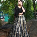 Sridevi Vijaykumar Instagram - Leave a little sparkle wherever you go ✨️ . . . . . 👗:@neerusindia 📸:@epics_by_pradeep #zeetelugu #dramajuniorsseason6 #sunday #dj #dj6 #neerusindia #indowestern #black #blackandgold #blackoutfit #partywear #sequins #sparkle #glitter #glam #tvshow #judge #kidsshow #kids #entertainment #tv #telugu #photodump #photooftheday #photography #instafeed #instagram #worklife