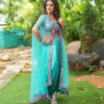 Sridevi Vijaykumar Instagram - Be the princess of your own fairy tale 👸🧜‍♀️🧚‍♀️👑 . . . . . Outfit:@gummadidalashashi.label Jewellery:@the_jewel_gallery Photography:@epics_by_pradeep Bangles:@sanvi_creations_ #dramajuniorsseason6 #zeetelugu #telugushow #kidsshow #princessvibes #blue #aqua #dreambig #weekend #positivethoughts #happyday #smile #love #work #happiness #instafam #instapic