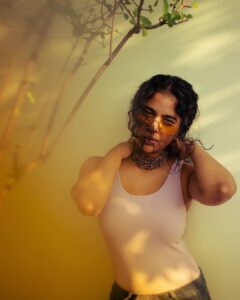 Srinda Instagram - Follow your bliss ✨ 📸 @alvinvargis #retrovibes ✨