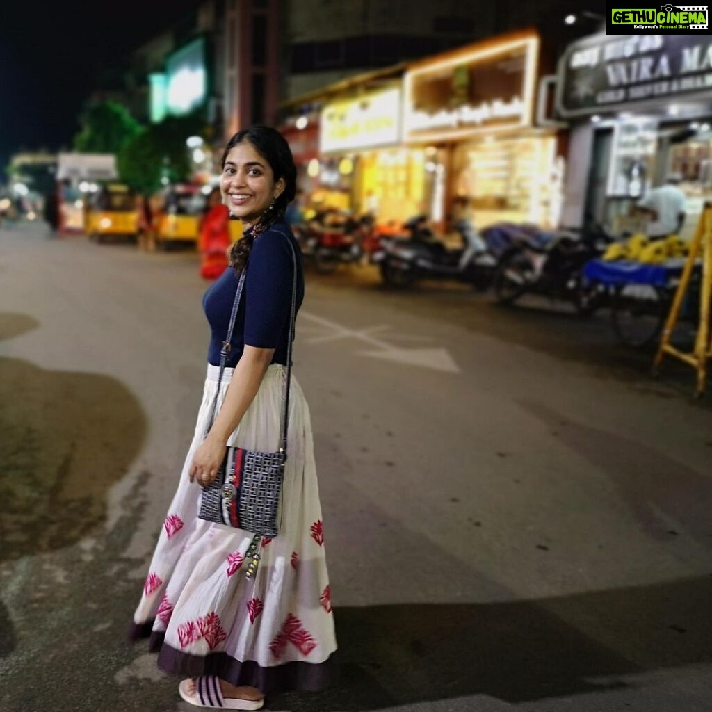 Srinda Instagram - Once upon a time in chennai 💃🏻 Mylapore