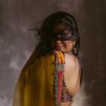 Srinda Instagram - @medha.in ❣️ @aishwaryashok @ashna_aash_ #saree #sareelovers #medhafolk #medha