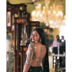 Srinidhi Ramesh Shetty Instagram - As I look back on this day a year ago.. My heart fills with gratitude for all the love u guys have been showering since then ♥️ #KGF is an emotion for me. My home, my first & our pride 🌟 Every time I look back and reminisce about #KGF , my face always beams with pride n joy with all the beautiful memories & affection I received from my entire team while creating it n afterwards from you all, my lovely people 🌸💌 1 year of #KGFChapter2 🔥