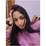 Srinidhi Ramesh Shetty Instagram - ಹಾಗೆ ಸುಮ್ಮನೆ 🫠💌