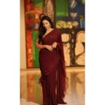 Srinidhi Ramesh Shetty Instagram - Times change! But what's authentic will always remain authentic💫♥️ . . . . . . . . . . . . . Styled by @niru05_raghupathy Saree @shyamalbhumika @quirk_india Accessories @amrapalijewels @amethystchennai Makeup @makeupwithshruthi Hair @suganthi.themua Photography @edwinjrobert Team Edwin j Robert @abishek_varman @rookiexyxr_siva