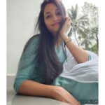 Srinidhi Ramesh Shetty Instagram - Love & devotion 🌸🙏🏻💕