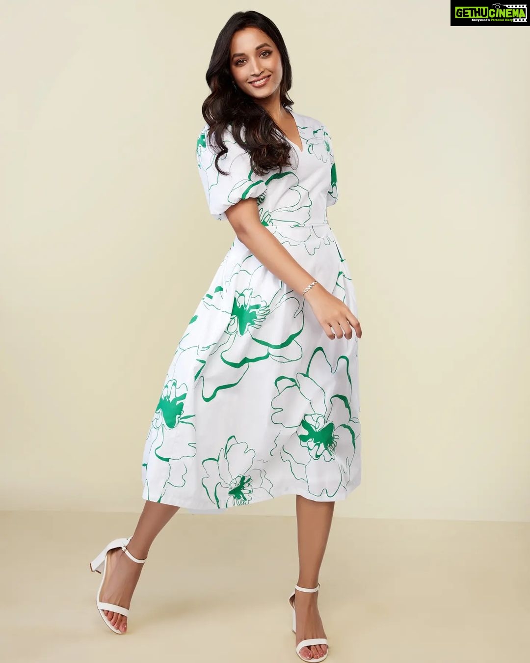 Srinidhi Ramesh Shetty Instagram - Finding fashionable clothes is easy, but finding WELL-FITTED clothes is next to impossible. Thanks to @fable.street for making my life easier by giving me clothes that fit me the best!