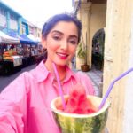 Srishti Jain Instagram – Soaking in the beauty of Phuket 

Photo credit my Chotu @hrisha_0705 
.
.
.
.
.
.
.
.
.
.
.
.
.
.
.
.
.
.
.
.
.
.
.
#phuketdiaries #weekendnightmarket #beautifuldestinations #travel #travelphotography #phuketholiday #shopping #explore #explorepage #love #travelgram #instagood #instagood #instalike #instadaily #postoftheday Phuket Weekend Night Market